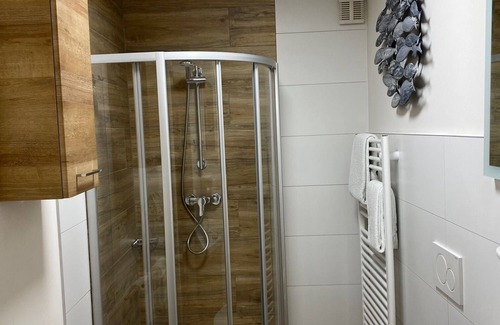 Lind ob Velden Hotel | Villa Martini Boutiquehotel, 3,5 km von Velden Zentrum