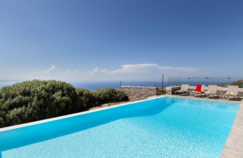 Ioulida Villa | Villa Melita