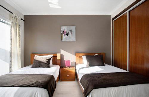 Caldas da Rainha Villa | Villa Mila Piscina e Jacuzzi