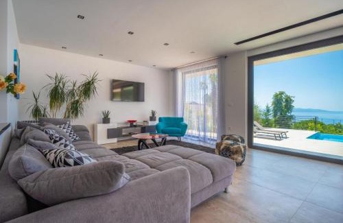 Kastav Villa | Villa Minimal by Interhome