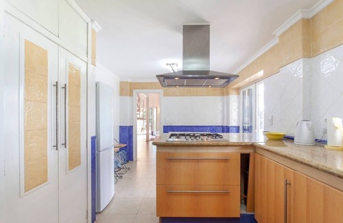 Riba-roja de Turia Villa | Villa Montealcedo