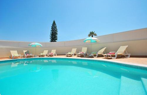 Gale Villa | Villa Moorea by Algarve Vacation