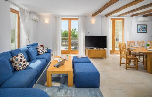 Baredine Villa | Villa Morgan for 8 people in Central Istria with 45 m2 private pool & pet friendly