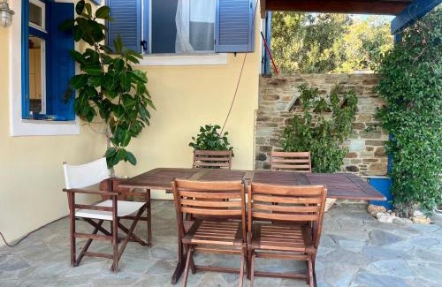 Batsi Villa | Villa Natasa