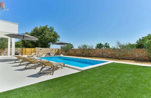 Velim Villa | Villa Natura with pool, Zadar county