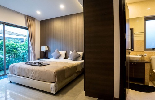 South Pattaya Hotel | Villa Navin Resort