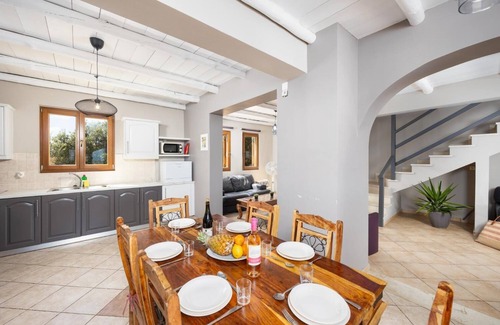 Megala Chorafia Villa | Villa Neria - Four Bedroom Villa, Sleeps 8