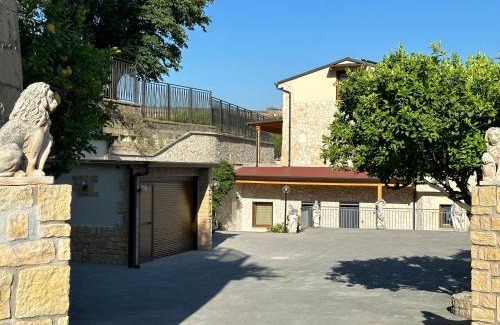 Capodimonte Apartment | Villa Nikita Casa dei Limoni