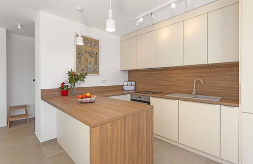 Mali Vareski Villa | Villa Ogradina near Pula with sea view for 5 persons only 3 km from the Beach