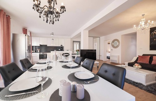 Sukosan Apartment | Villa Olive Garden Apartments