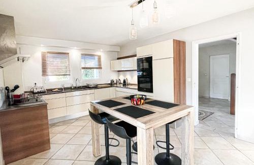 Bassussarry House | Villa on the Makila golf course near Biarritz