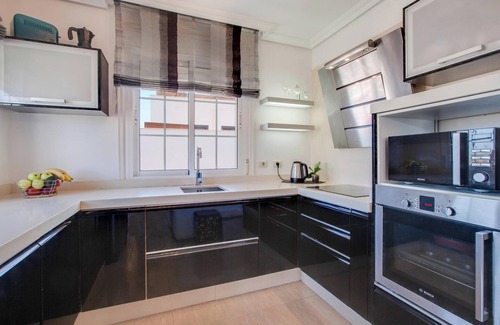 Arenas del Mar Villa | Villa "Orquídea" with Sea View, Pool, Garden & Wi-Fi