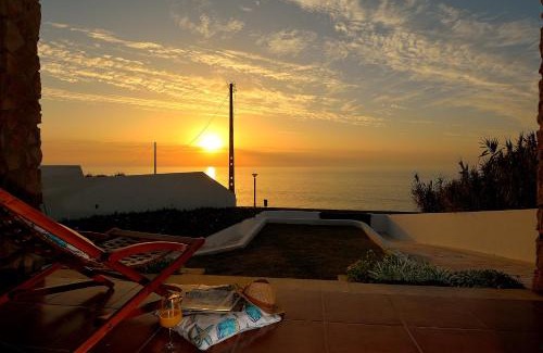 Magoito House | Villa over the Ocean in Magoito-Sintra