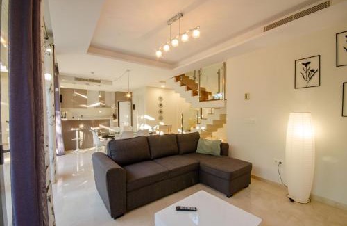 Villajoyosa Villa | VILLA PARADISE BEACH