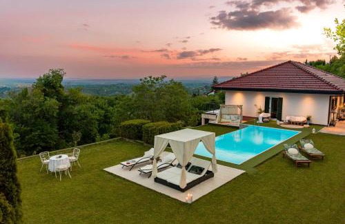 Breznik Plesivicki Villa | Villa Plešivica view - Infinity Pool & Private Spa