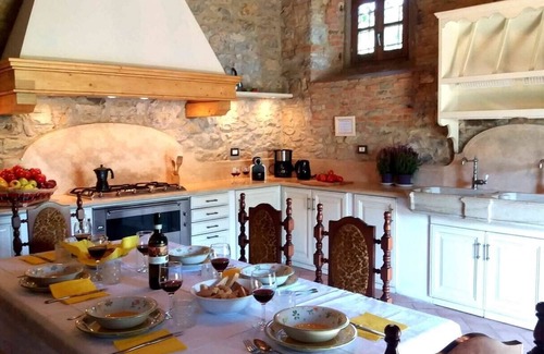 Bucine Villa | Villa Pogi - Historic villa with shared pool
