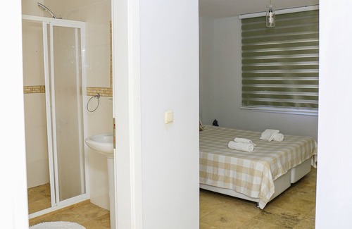 Kusadasi City Centre Villa | Villa Polat - Seaview and sunbathe on terrace