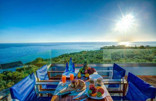 Neromilos Villa | Villa Porto Dermata by Villa Plus