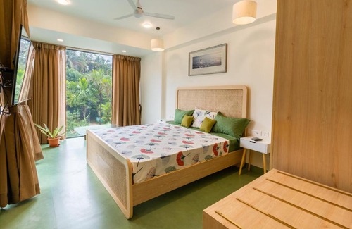 Betalbatim Villa | Villa Reverie - Ultra Modern Villa 200 metres to Prestine Beach