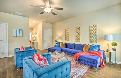 Villa Rica House | Villa Rica Retreat w/ Deck ~ 33 Mi to Atlanta