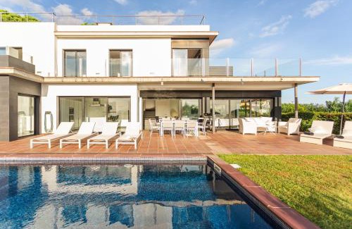 Lloret de Mar House | Villa Roman