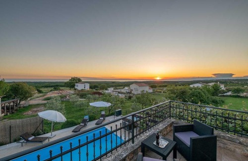 Barat House | Villa Ruk