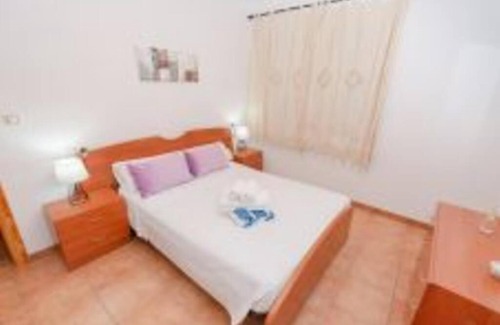 Los Valientes Villa | Villa Rural Piscina fortuna luxury23 personas 10 Habitaciones habitaciones wifi