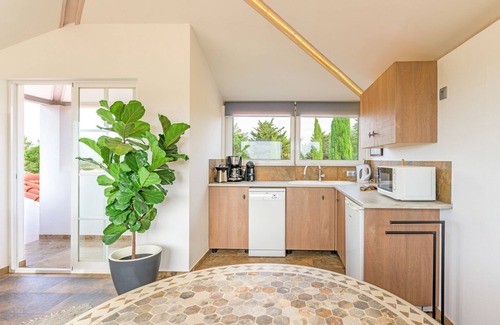 Baiona Villa | Villa 'Sítio das Rolas - Selão da Eira' with Sea View, Private Pool and Wi-Fi