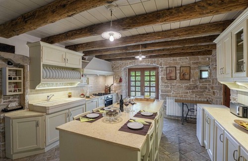 Salambati Villa | Villa Salambati 9 * 20000 m2 estate, private pool, BBQ, free WiFi