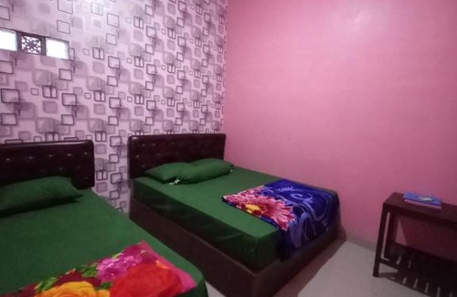 Karanganyar House | Villa samara 2 homestay Tawangmangu