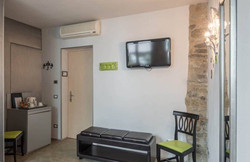 Pistoia Villa | Villa San Bastiano by Fantasia Villas