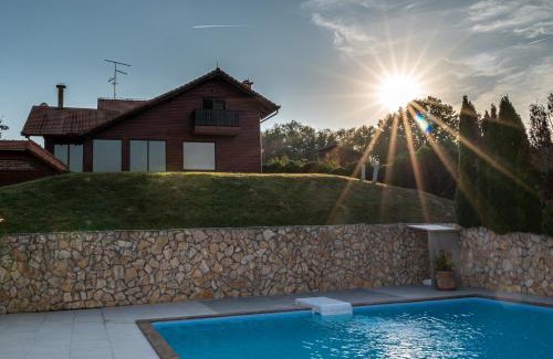 Veliki Grđevac Villa | Villa SAN