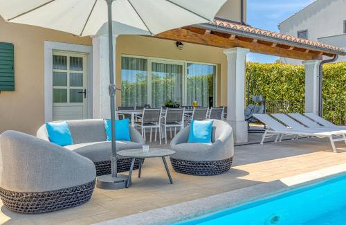 Selina Villa | Villa Sana