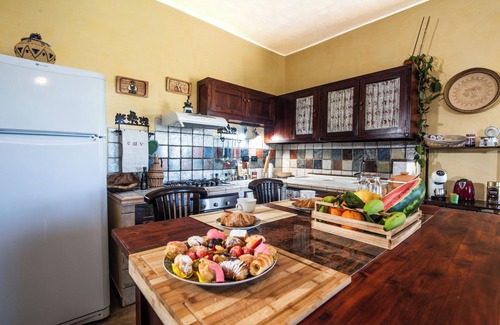 Uri House | Villa Sant'Elene, Uri, Italy