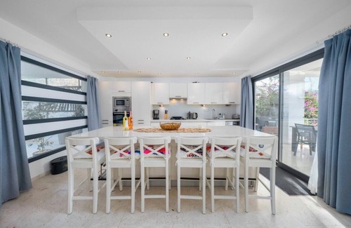 Kalkan Villa | Villa Simena – 4 Bedroom in Fabulous Central Kalkan Location