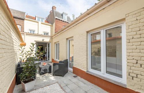 Valenciennes Villa | Villa Spacieuse 6 ch/12 personnes/6 SDB WC privée