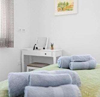 Peroj Villa | Villa Sunny Olive