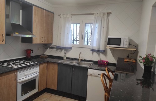 Albalat dels Tarongers Villa | "Villa-Teremok", Valencia, groups up to 16 or 17-30 people.