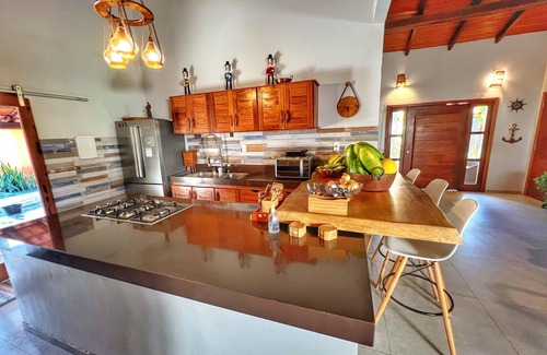 Puerto Seguro Center House | Villa taina - 8 suites by the sea