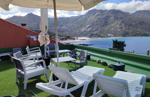 Ezaro Ski Chalet | Villa Te Pescadores beach and mountain activities