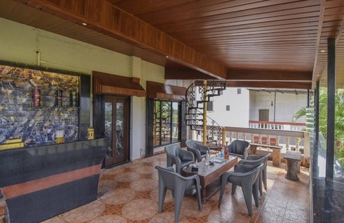 Lonavala House | villa that comes with all amenities that a family requires for a perfect stay. n