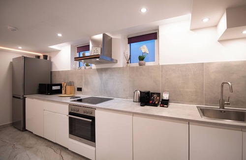 Teltow Hotel | Villa Tropicana