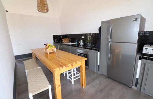 Iguerferouane Villa | VILLA TWINS MARRAKECH - Double Villa de Charme dans un cadre idyllique- 20 personnes