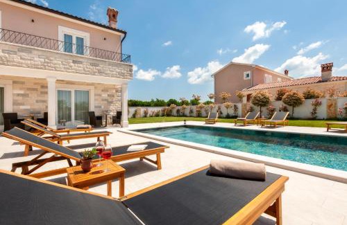 Debeljuhi Villa | Villa Valentina