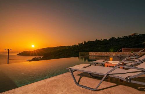 Skinaria Villa | Villa Vardiola by Villa Plus