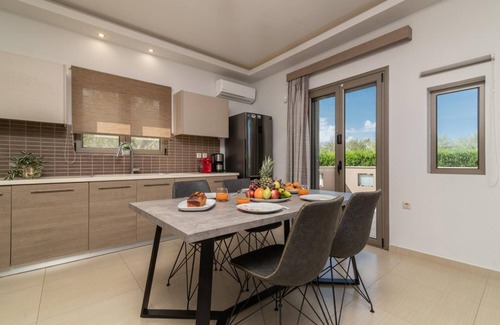 Planos Villa | Villa Vatia 1 - Two Bedroom Villa, Sleeps 6