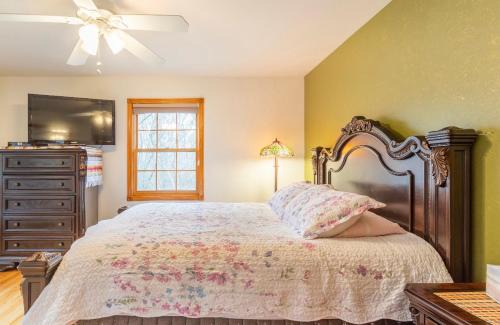 Monroe Bed & Breakfast | Villa Verde B&B, Greenwood Lake, NY