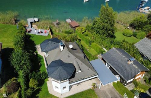 Landskron Villa | Villa Villa Ossiacher Südufer by Interhome