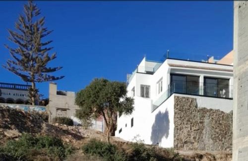 Tamraght Villa | Villa vue mer TAMRAGHT avec piscine et terrasses 15 lits