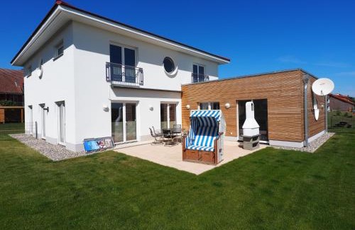 Hohen Wieschendorf House | Villa Wassergeist mit Schwimmbad